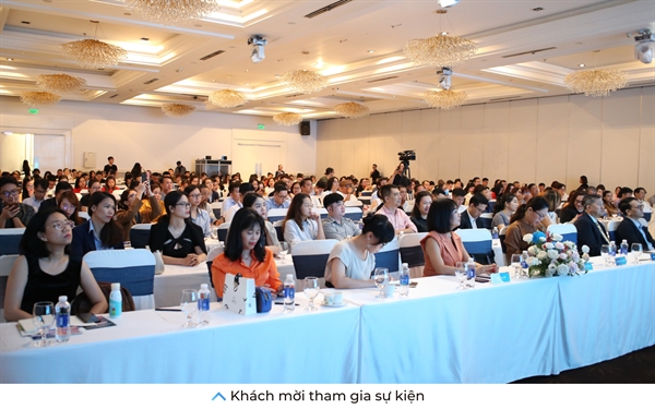 Nhung hinh anh tai Hoi nghi Kinh te tieu dung: Xu huong tieu dung - Thap ky tuong lai