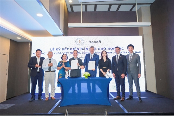  Ký kết hợp tác được thực hiện giữa  Hội Nhi khoa Việt Nam & Công ty TNHH Sanofi-Aventis Việt Nam.