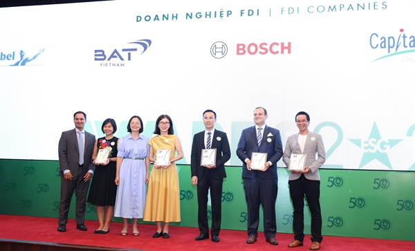 Trong năm 2023, BAT Việt Nam được vinh danh trong “Top 50 Doanh nghiệp phát triển bền vững” và chiến thắng trong hạng mục “Tiên phong giảm thiểu rác thải”.