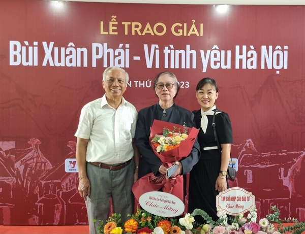 NSND Dang Nhat Minh duoc vinh danh Giai thuong Lon Bui Xuan Phai - Vi tinh yeu Ha Noi 2023