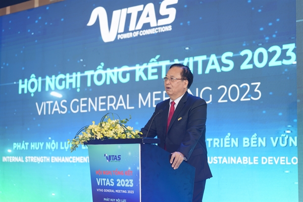 Mr. Vu Duc Giang, Chairman of VITAS shared about the development orientation of the textile industry in 2024. Photo: VITAS