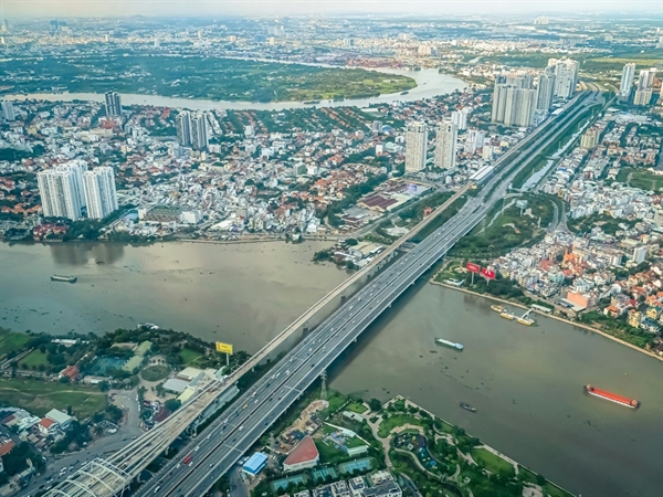 TP. Hồ Chí Minh có tiềm năng tạo ra một bản giao hưởng của những trải nghiệm du lịch sông nước bền vững và cuốn hút. Ảnh: Unsplash.
