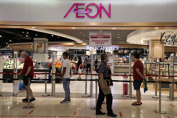 Aeon là một nhà bán lẻ lớn ở Malaysia và đang đẩy mạnh sự hiện diện của mình tại Việt Nam. Ảnh: Reuters.