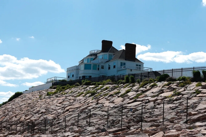 Căn nhà của Taylor Swift trên đảo Rhode
