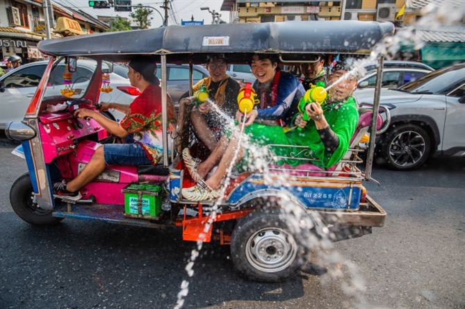 Trong những tuần cận Lễ hội Songkran, Klook đã ghi nhận nhu cầu cho các hoạt động du lịch tại Thái Lan, tăng trưởng lên đến 30% mỗi tuần