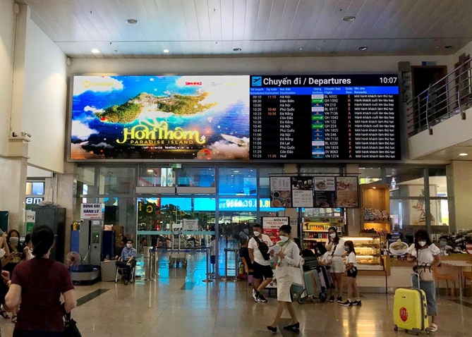 Chiến dịch quảng bá du lịch của Sun Group trên hệ thống màn hình Led sân bay của Chicilon Media. Ảnh: Chicilon Media.