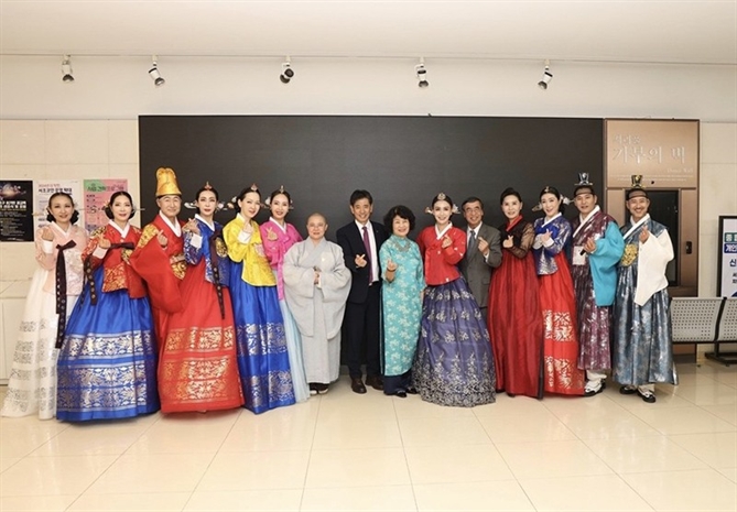 Tinh thần hữu nghị giữa hai dân tộc Việt Nam – Hàn Quốc tại Ngày hội văn hóa và kết nối giao thương Việt – Hàn.