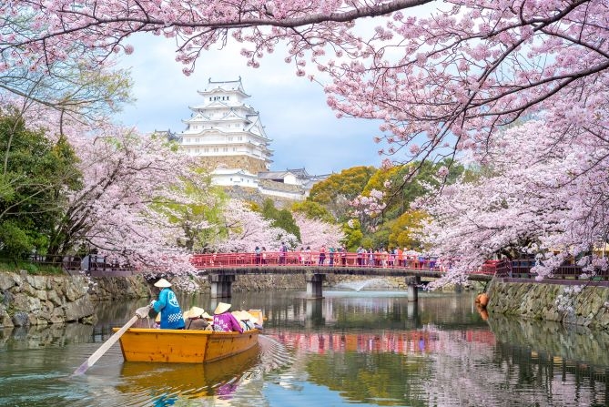 Quốc gia được đánh giá cao nhất ở châu Á là Nhật Bản, quốc gia có tháng du lịch cao nhất từ ​​trước đến nay vào tháng 3/2024.