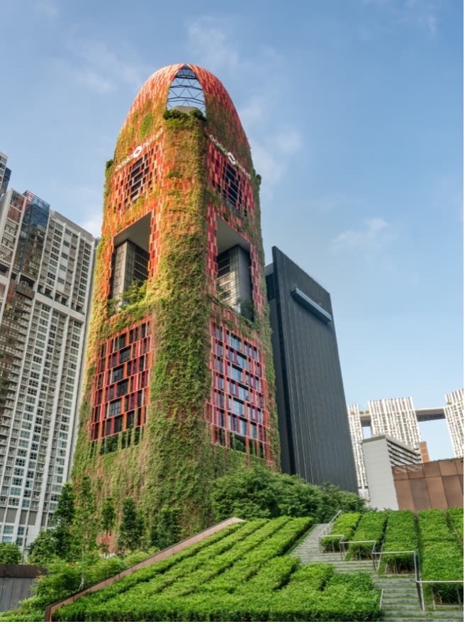 Các kiến ​​trúc sư đứng sau Oasia Hotel Downtown, một tòa nhà 27 tầng tại Singapore, gọi đây là 