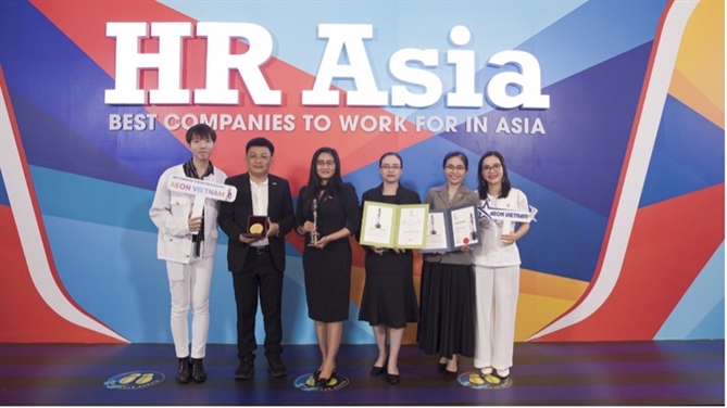 AEON Việt Nam vinh dự nhận hai giải thưởng liên tiếp tại HR Asia Awards 2024.