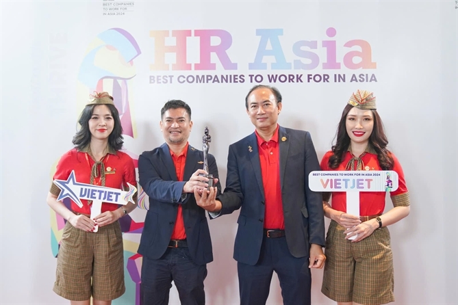 Vietjet nhiều năm liên tục nhận giải thưởng Nơi làm việc tốt nhất châu Á do HR Asia Award trao tặng.