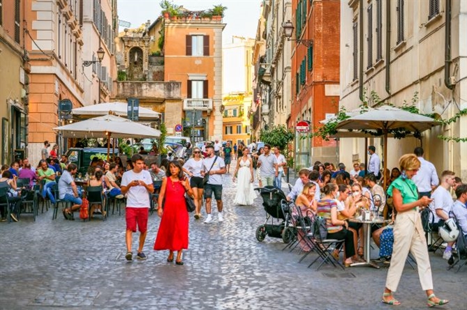  Rome được mệnh danh là Thành phố vĩnh cửu và luôn nằm ở vị trí cao trong các danh sách như thế này.