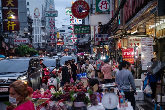 Euromonitor International báo cáo rằng có đến 32,4 triệu lượt khách quốc tế đến Bangkok trong năm 2024. Ảnh: Getty
