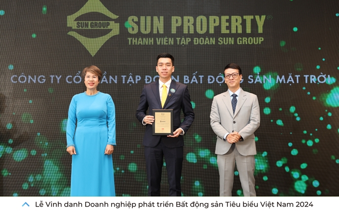 Hoi nghi Quan tri Doanh nghiep & Le Ton vinh “TOP 50 Cong ty kinh doanh hieu qua nhat Viet Nam 2024” va “Bat dong san tieu bieu 2024”