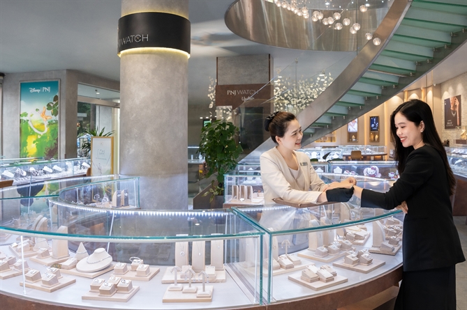 PNJ phát triển thành hệ sinh thái đa doanh về bán lẻ Lifestyle. Ảnh: Minh Kiên. 