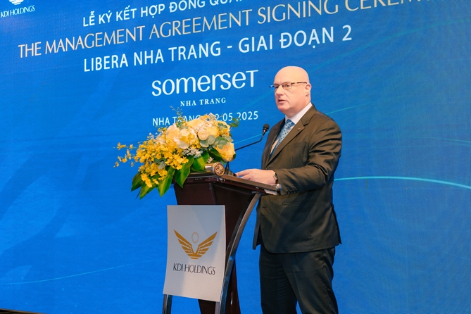 Ông David Cumming - Tổng quản lý Vùng Việt Nam, Campuchia, Myanmar của The Ascott Limited phát biểu tại sự kiện.
