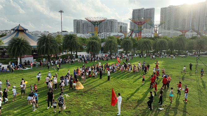 Sau 5 năm ra mắt, Vinhomes Grand Park đã có hơn 60.000 cư dân về sinh sống