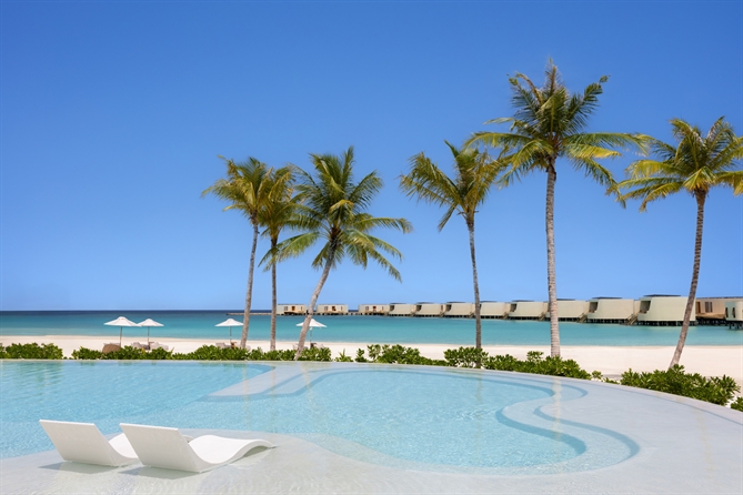 Centara Grand Lagoon Maldives.