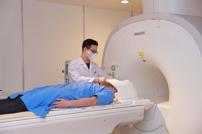 Smart technology combined with a team of highly specialized and dedicated doctors has created a distinct mark at Phuong Dong Medical Complex.
