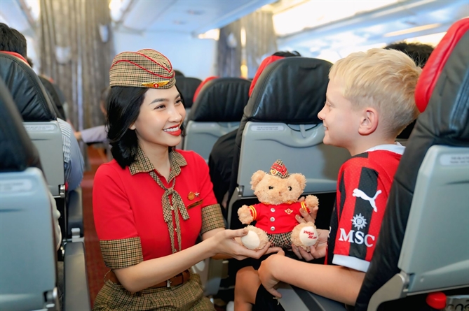 Vietjet vuot ke hoach kinh doanh, dat hang tau bay lon, tu phuc vu mat dat, trung thau du an Long Thanh