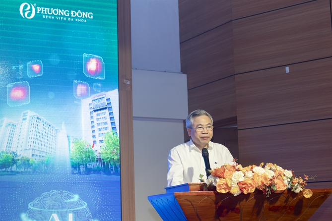 GS.TS.BS Phạm Minh Thông phát biểu tại lễ ra mắt hệ thống Naeotom Alpha