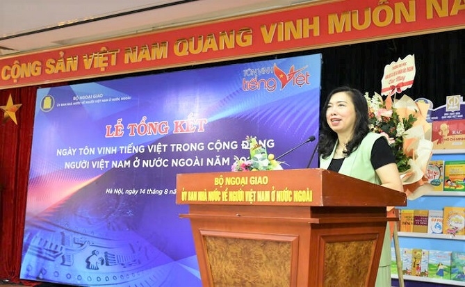 Thứ trưởng Bộ Ngoại giao Lê Thị Thu Hằng phát biểu tại buổi lễ