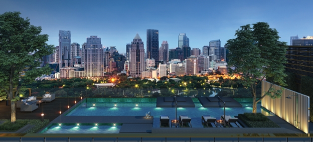 View bể bơi rooftop từ The Residences at Sindhorn Kempinski Bangkok.