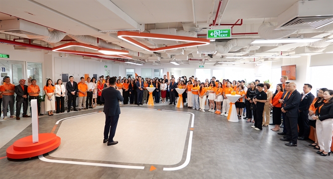 Các khu vực huấn luyện đa năng và hội họp tạo không gian sáng tạo và kết nối cho đội ngũ tư vấn. 