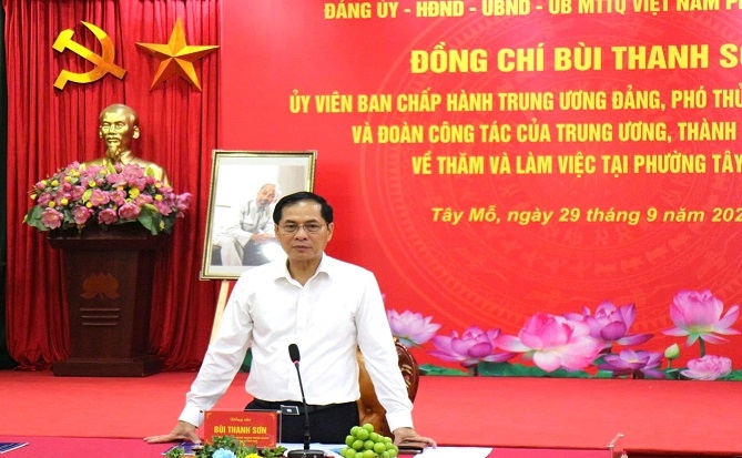 Uỷ viên Trung ương Đảng, Phó Thủ tướng, Bộ trưởng Bộ Ngoại giao Bùi Thanh Sơn phát biểu chỉ đạo