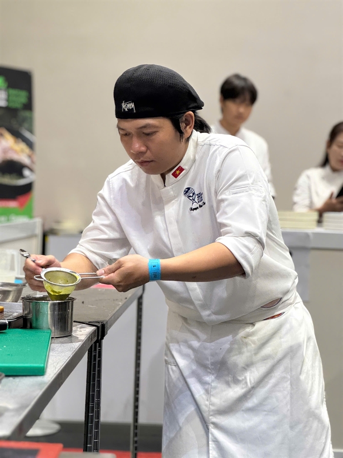 Dau bep Viet gianh huy chuong Vang tai cuoc thi Culinaire Malaysia 2025
