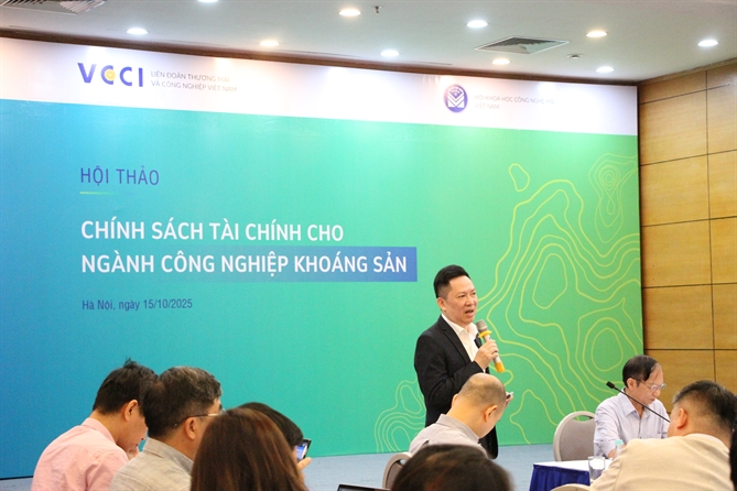 Nhiều ý kiến cho rằng tình trạng thuế, phí chồng chéo đang khiến các doanh nghiệp trong ngành khai khoáng đối mặt với nhiều khó khăn trong đầu tư và phát triển bền vững