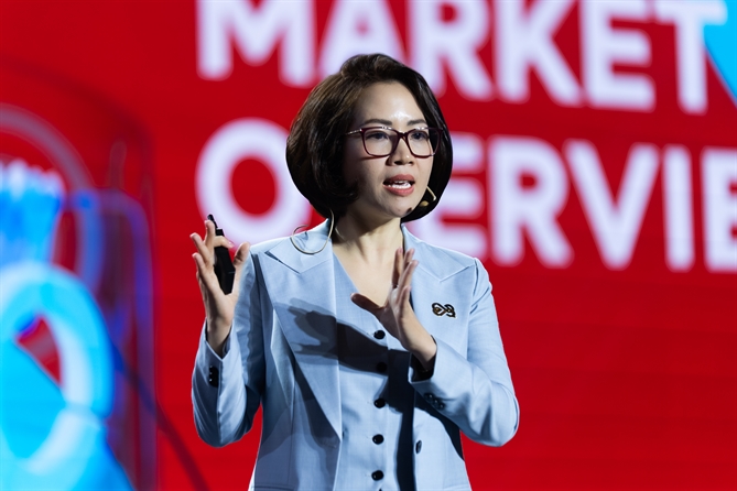 The Makeover 2025: Mảnh ghép tech của giới quản trị doanh nghiệp và nhân sự