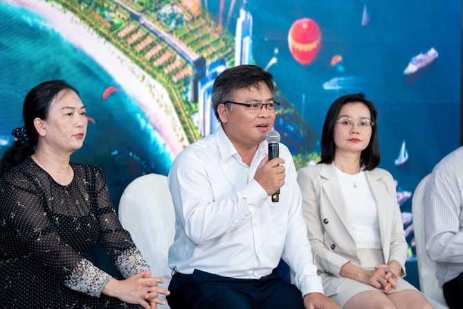 Cần Giờ không còn “đi khó, về khổ” Theo PGS.TS Phạm Văn Song cho rằng dự án Vinhomes Green Paradise sẽ trở thành động lực tăng trưởng quan trọng của TP.HCM