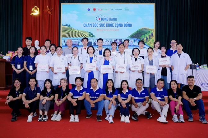 Hành trình những viên thuốc DHG Pharma gieo nắng ấm tại Lào Cai Khi những tấm lòng chung nhịp – Đưa y tế đến với người dân vùng cao Lào Cai