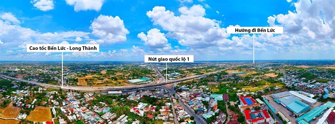 Phía sau những đổi thay của bất động sản phía Tây TP.HCM Loạt hạ tầng quy mô lớn đang hiện hữu tại khu vực phía Tây TP.HCM.