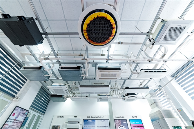 Trung tâm Đào tạo điều hòa không khí của Samsung tại HCMUTE được trang bị đầy đủ các hệ thống điều hòa không khí đang được ứng dụng phổ biến trên thị trường