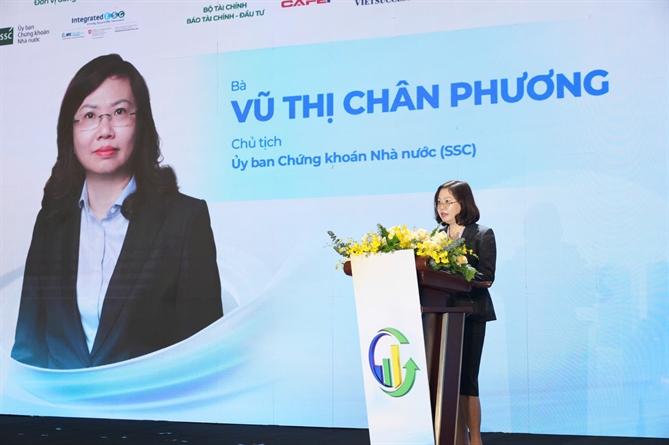 Bà Vũ Thị Chân Phương - Chủ tịch Uỷ ban Chứng khoán Nhà nước (SSC) phát biểu khai mạc.
