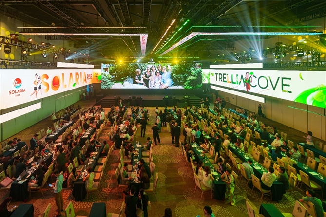 Sức nóng Nam Long Journey 2025 vượt kỳ vọng: Khẳng định sức hút của mô hình đô thị tích hợp Hàng ngàn khách hàng đến phiên mở bán phân khu cao tầng nhằm “săn” các chính sách bán hàng hấp dẫn