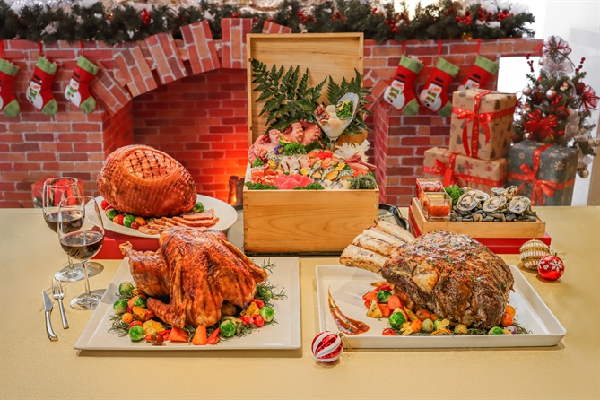 Don Giang sinh va Giao thua ruc ro cung dai tiec hai san tai Novotel Saigon Centre