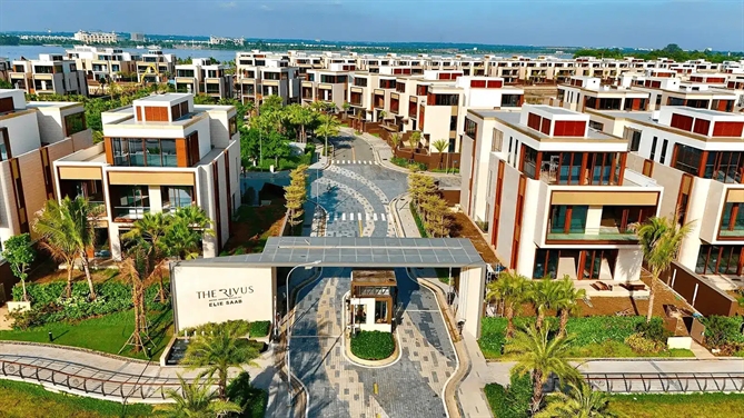 “Hiếm” trong nguồn cung - “Quý” trong chuẩn sống: Bất động sản bán đảo tại trung tâm mạnh mẽ hút khách Nguồn cung cao cấp khan hiếm, chất lượng sản phẩm trở thành yếu tố quyết định khả năng hấp thụ.