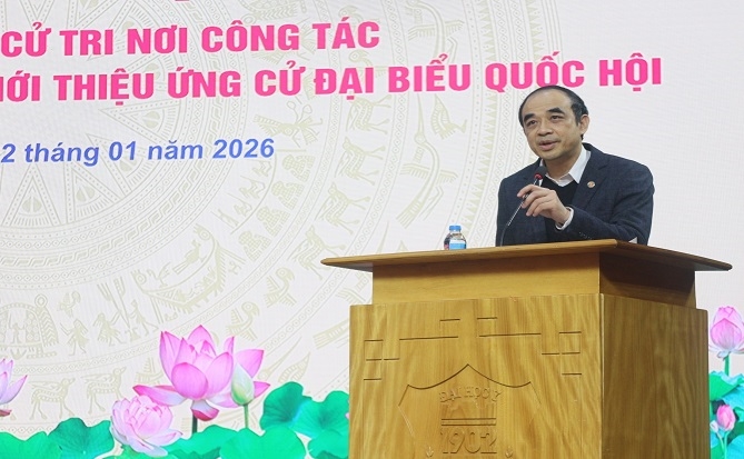 GS.TS.BS Nguyễn Hữu Tú phát biểu tại hội nghị