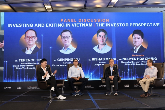 Phiên thảo luận: Đầu tư và thoái vốn tại Việt Nam, góc nhìn từ nhà đầu tư diễn ra dưới sự điều phối của ông Nguyễn Hòa Chung, Giám đốc điều hành, Khối Đầu tư tư nhân, TVS. Ảnh: TL. 