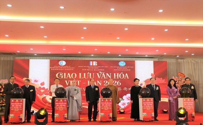 Các đại biểu tham dự chương trình