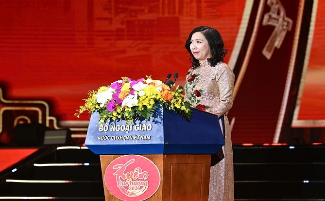 Bà Lê Thị Thu Hằng, Thứ trưởng Bộ Ngoại giao phát biểu tại chương trình