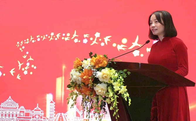 Đánh giá cao những đóng góp của kiều bào Hải Phòng dành cho quê hương bà Trần Thị Quỳnh Trang, Giám đốc Sở Ngoại vụ, bày tỏ tri ân bà con kiều bào