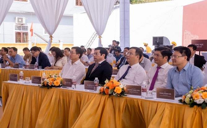 Các đại biểu tham dự lễ khởi công dự án Vlasta Premier – Phú Hội
