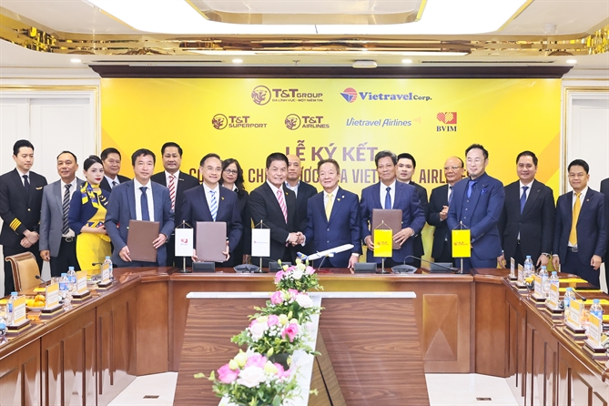 Với Vietravel Airlines, cấu trúc logistics “biển - bộ - không” của T&T Group đang dần hình thành rõ nét.