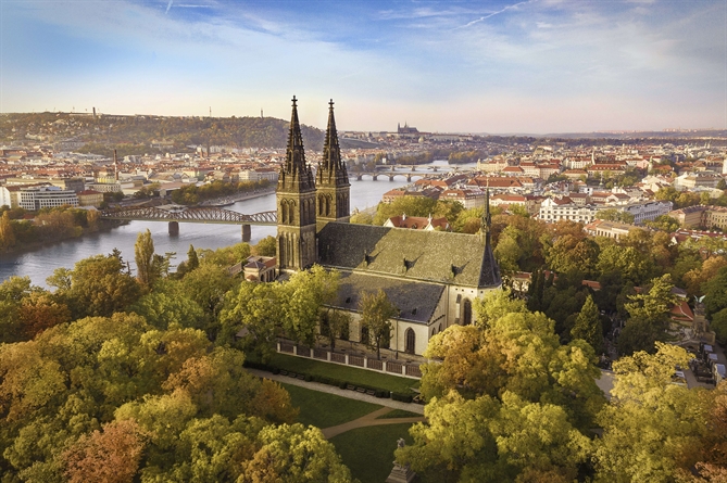 Bay châu Âu khám phá Cộng hòa Séc cùng Vietjet chỉ với 5.940.000 VNĐ Praha được mệnh danh là
