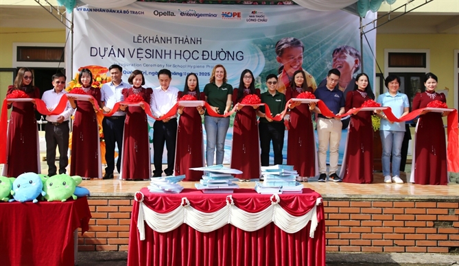 Dự án Vệ sinh học đường 5 năm liền triển khai