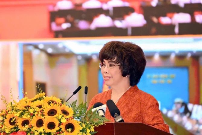 Tập đoàn TH cam kết đồng hành cùng Chính phủ hiện thực hóa mục tiêu tăng trưởng “2 con số” Anh hùng Lao động Thái Hương phát biểu tại Lễ phát động Phong trào thi đua